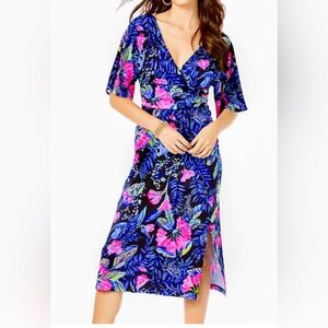 Lilly Pulitzer Pairgi  Elbow sleeve Onyx earned stripes